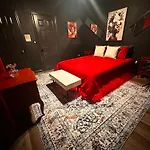 Cozy Queen Room Walk To Downtown & Balboa Park