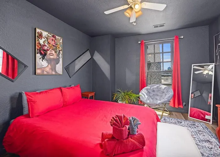 Cozy Queen Room Walk To Downtown & Balboa Park