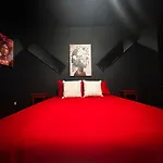 Cozy Queen Room Walk To Downtown & Balboa Park